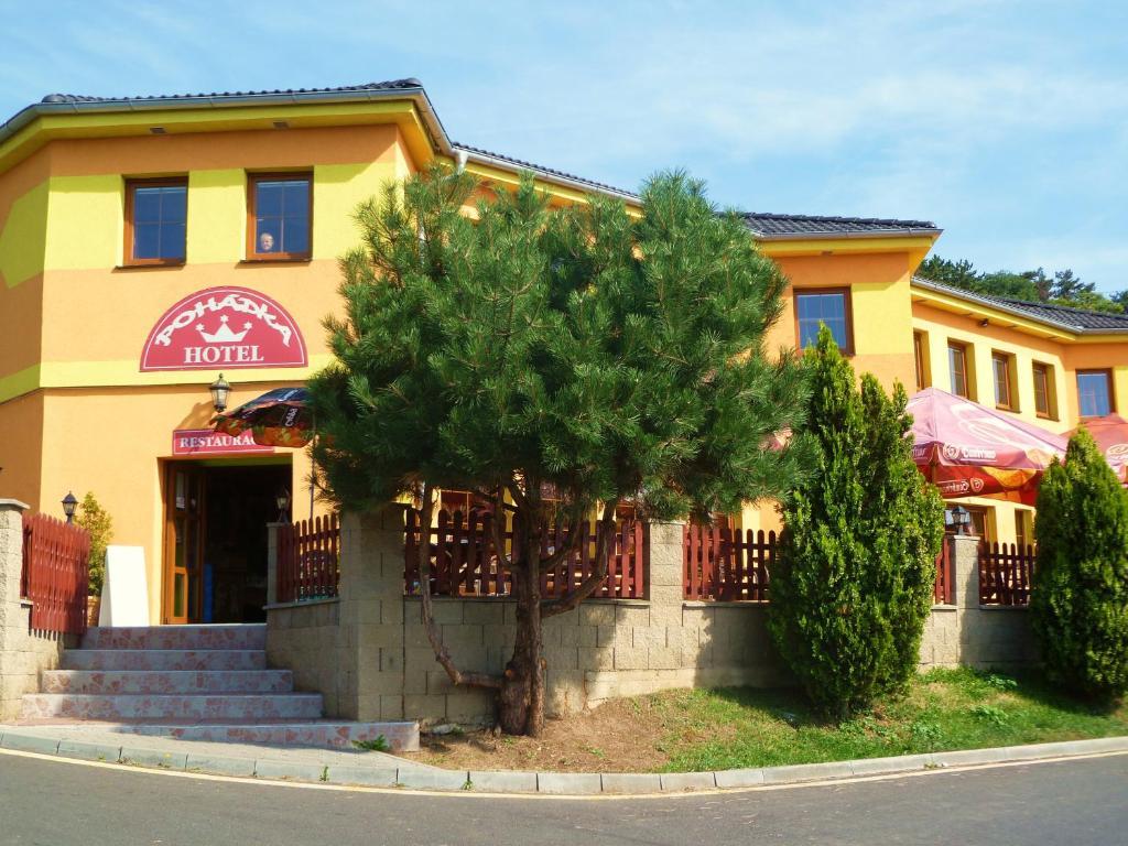 Hotel Pohadka Most Exterior photo