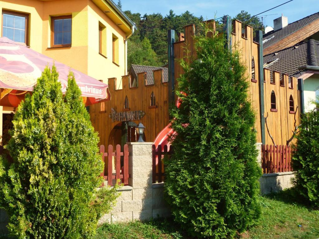 Hotel Pohadka Most Exterior photo